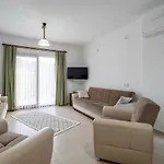 Nirvana Boutique * ダッチャ