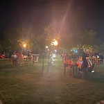 Nirvana Boutique ダッチャ