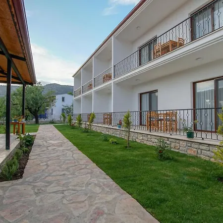 別荘 Nirvana Boutique ダッチャ