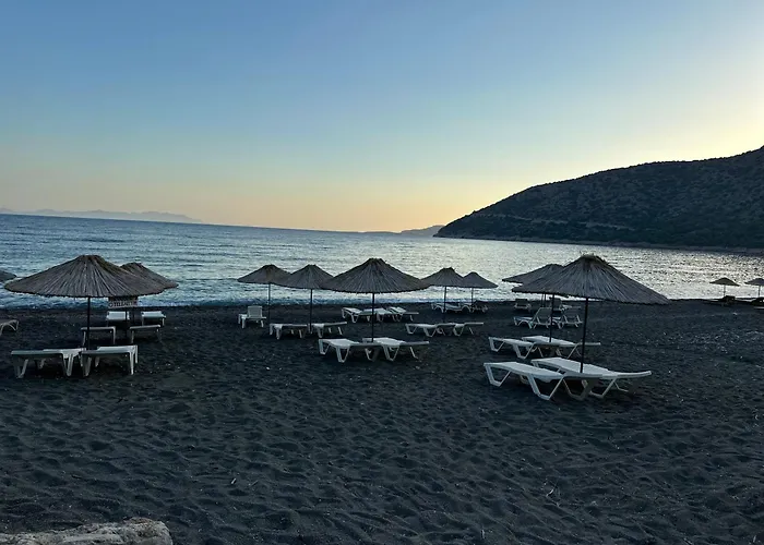Nirvana Boutique *