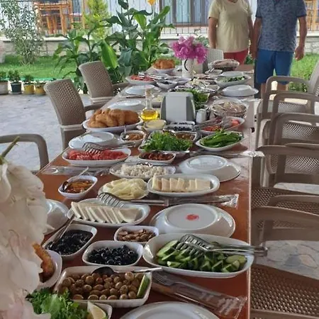 Nirvana Boutique Bed & Breakfast *